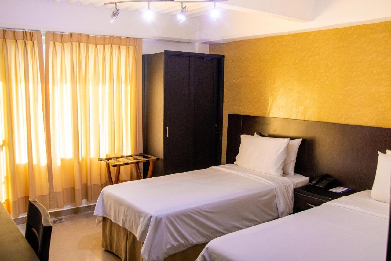 Hotel Tangara Dosquebradas Extérieur photo