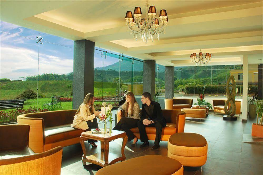 Hotel Tangara Dosquebradas Extérieur photo