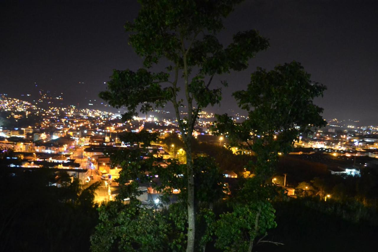 Hotel Tangara Pereira Extérieur photo